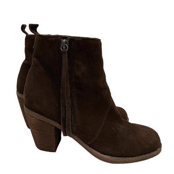 Dolce Vita Brown Suede Ankle Boots Booties Size 8.5 - Picture 1 of 8